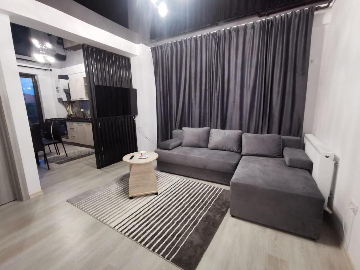 Lumandi Ls Residence Navodari Luaran gambar